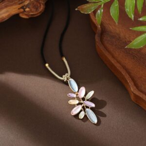 Petal Flower Pendant Necklace
